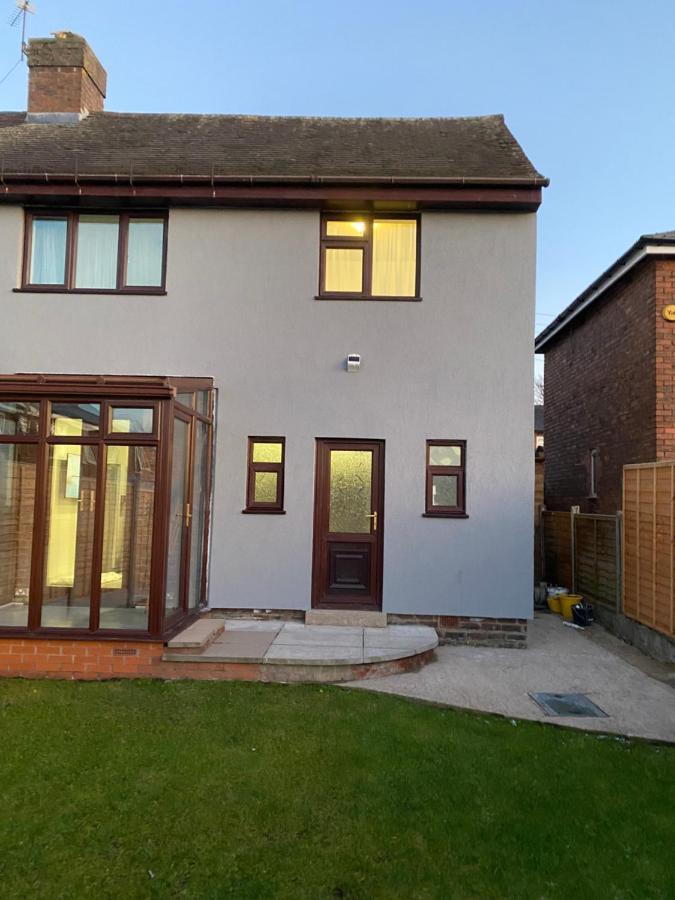 Hollemeadow Villa Bloxwich Exterior photo